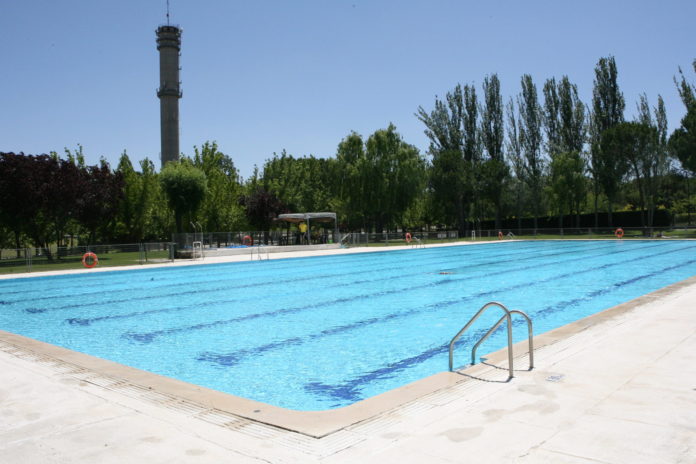 Las piscinas municipales de Tres Cantos abren la temporada de verano 2024