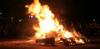 Noche mágica: Pregón y hoguera