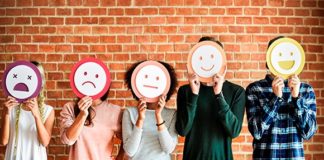 El servicio municipal de apoyo emocional para jóvenes ‘AcompañandoTC’ se ofrece, por videoconferencia, también en agosto