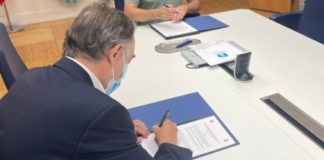 El Ayuntamiento firma un convenio con la UNED para facilitar las prácticas académicas de los estudiantes universitarios