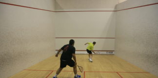 El Ayuntamiento inicia los trabajos de mejora de las pistas de squash del Polideportivo de La Luz