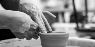 Muestra de artesanía local