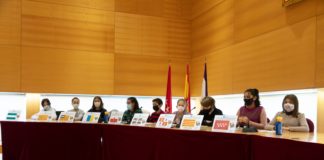 Los alumnos de los centros educativos de Tres Cantos inauguran los actos conmemorativos con motivo del Día de la Constitución española