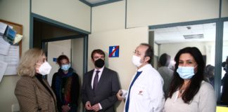 Jesús Moreno acompaña a la Consejera de Política Social, Concepción Dancausa, en su visita al centro residencial San Camilo