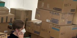 Un tráiler con alimentos, ropa y medicinas para Ucrania, gracias a los tricantinos solidarios