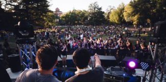 Conciertos escenario joven