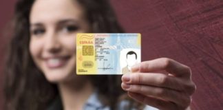 El Ayuntamiento imparte un taller gratuito para ayudar a las personas extranjeras del municipio a obtener la nacionalidad española