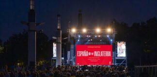 Pantalla gigante para ver la final de la Eurocopa en la calle en Tres Cantos (9000 €)