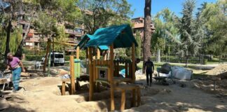 El Ayuntamiento escucha la reivindicación popular con 90.000 euros para mejorar e instalar juegos en áreas infantiles El Ayuntamiento escucha la reivindicación popular con 90.000 euros para mejorar e instalar juegos en áreas infantiles