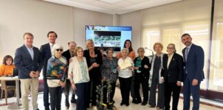 La Comunidad de Madrid entrega los premios de los concursos de huertos y jardines de residencias de mayores en Tres Cantos