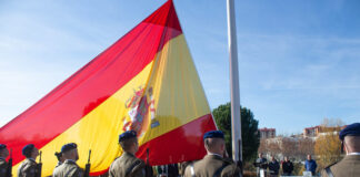 Tres Cantos celebra el Día de la Constitución con izado de bandera