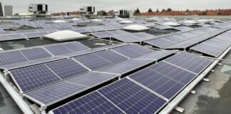 Carrefour instala unas 2.000 placas solares en Tres Cantos. Los edificios municipales siguen sin placas