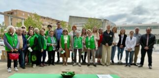 Cuestación anual de la Asociación Española Contra el Cáncer en Tres Cantos