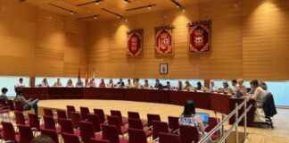 Pleno de Tres Cantos aprueba sin unanimidad un manifiesto del Día Internacional del Orgullo LGTBIQ+