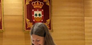 La nadadora tricantina Lola Melgosa gana 8 medallas en el Campeonato de España Infantil