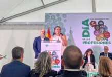 La pareja de Tricantinos Daniel y Lola, premiados por su compromiso social