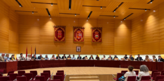 El Pleno aprueba Ordenanza Municipal sobre el servicio de cementerio sin explicar ni una palabra al pueblo