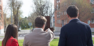 El Salón Urbano: 0 mantenimiento y renovación integral de la avenida de Viñuelas: 2 millones de euros a empresa amiga