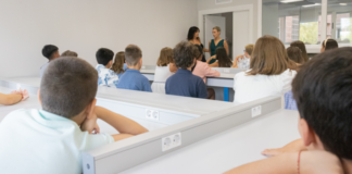 Proceso de escolarización para el curso 26/27 en marcha con asesoramiento del Ayuntamiento