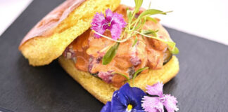 ‘Erizos del Mar’ y ‘Bella’s Bakery’, ganadores de la desconocida Ruta de la Tapa 2026, en el 35º aniversario de segregación de Tres Cantos