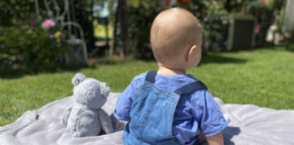 Plazo para solicitar las ayudas por nacimiento o adopción en 2025 hasta el 18 de mayo