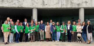 La Asociación Española Contra el Cáncer celebra en la mesa de cuestación anual con los políticos