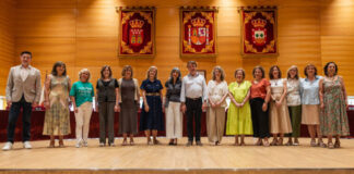 Homenaje a los profesionales de la educación que se jubilan este año